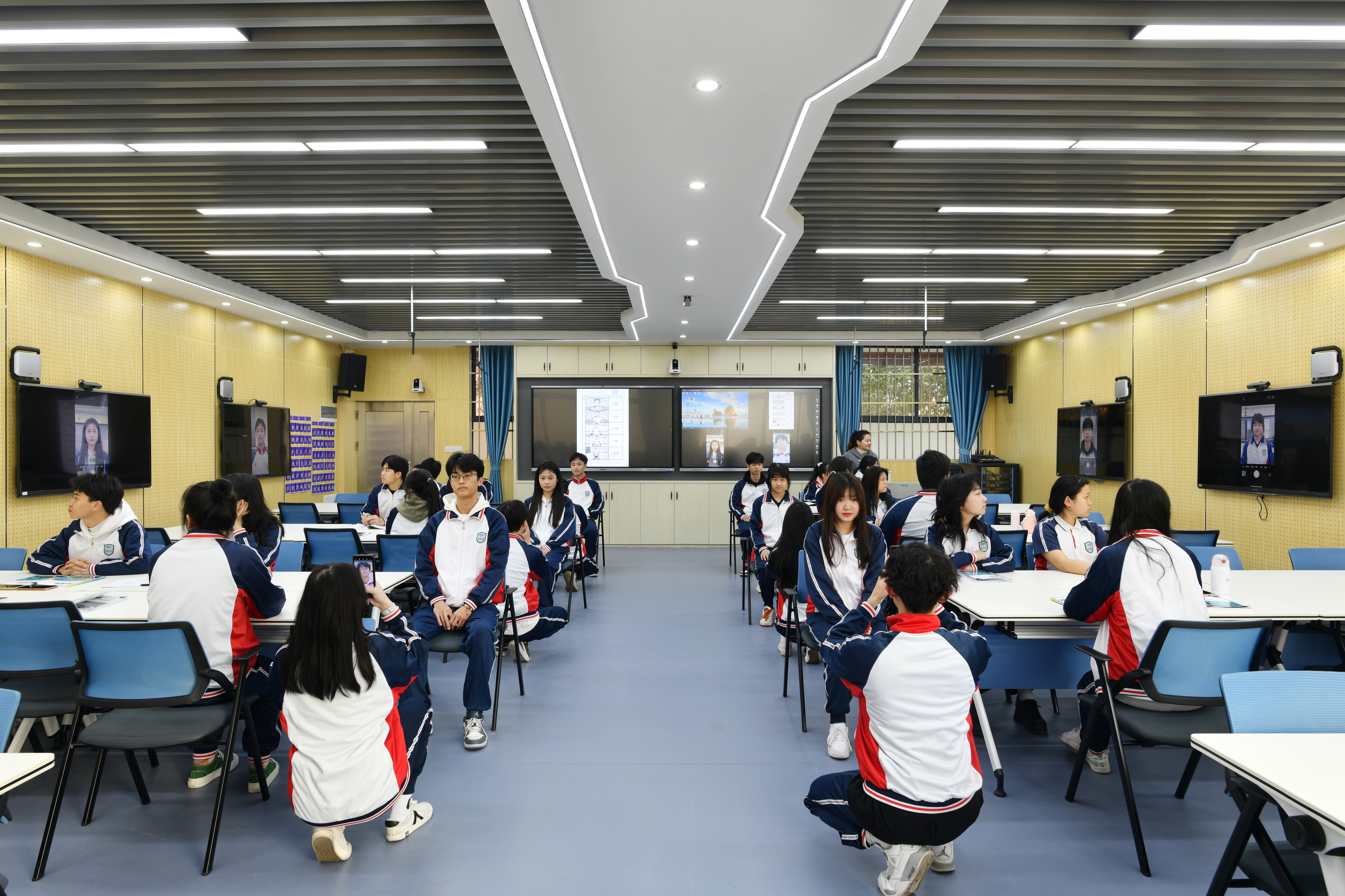 智慧云课室一体化教学(1).JPG